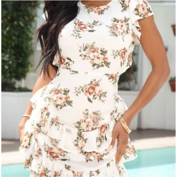 Women's White Floral Ruffle Mini Dress with Open Back Detail, Bridal Size M - Picture 4 of 16